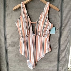 Cupshe One Piece Plunge Neckline